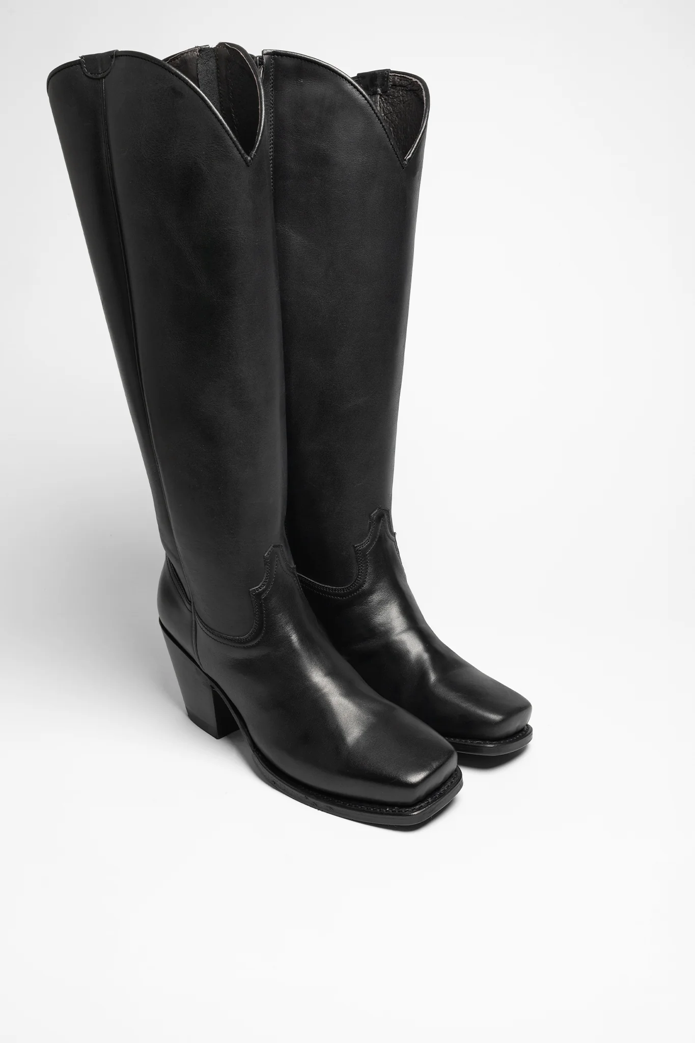 17384 LAYA Damen Schwarz