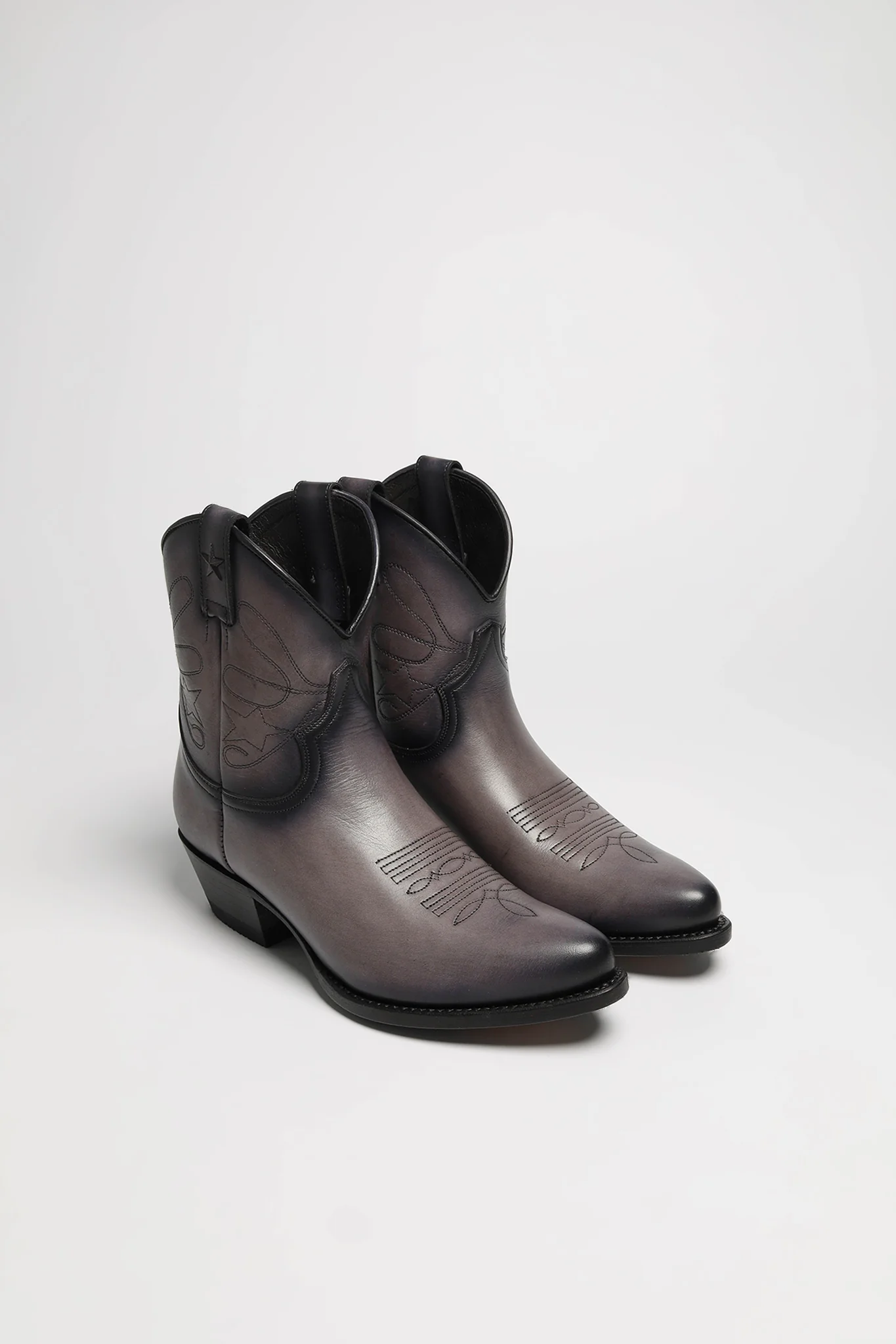 2374 Damen Grau