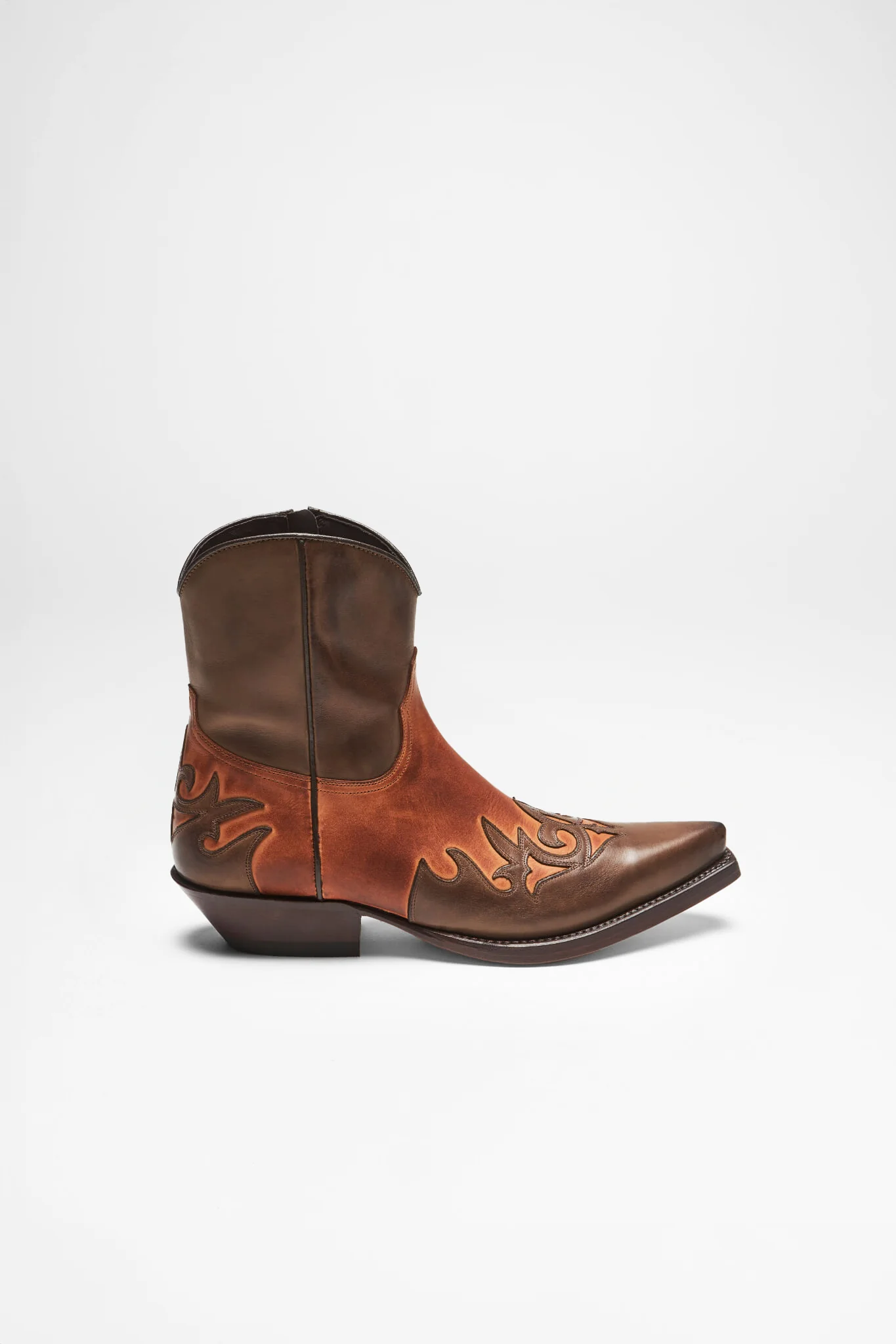 EMILIO Unisex Cognac Braun - Image 2