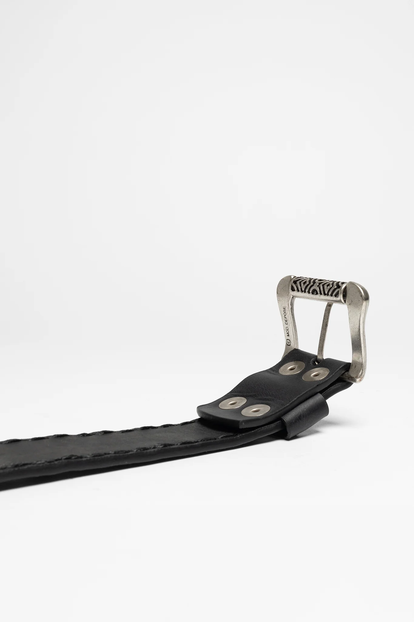 MB338 Unisex Schwarz - Image 2